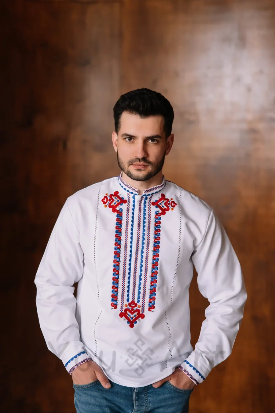 Вишиванка чоловіча Слобожанський код (червоно-синя)